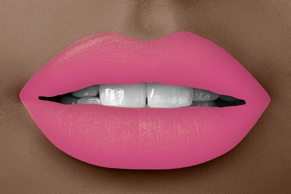 Liquid Muse Lip Colour – Playful Muse No.8779 (Shocking Pink) — 4
