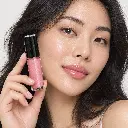 hy-lp-gls-0017-floral-daydream-lip-gloss-pink-1068-wear.webp