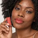 hy-lp-gls-0022-vermilion-invitation-lip-gloss-coral-red-1073-wear.webp