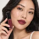 hy-lp-gls-0023-scarlet-touch-lip-gloss-deep-berry-1074-wear.webp