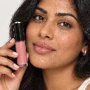 hy-lp-gls-0036-pink-duet-lip-gloss-nude-pink-1087-wear.webp