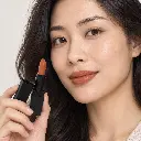hy-lp-lst-0131-dancing-horizon-lipstick-cinnamon-1375-wear.webp
