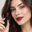 hy-lp-lst-0134-flame-chorus-lipstick-wine-1378-wear.webp