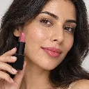 hy-lp-lst-0135-rose-adventure-lipstick-rose-pink-1379-wear.webp