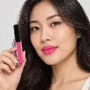 hy-lp-liq-0026-petal-panache-liquid-lipstick-hot-pink-1712-wear.webp