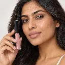 hy-lp-liq-0027-peony-desire-liquid-lipstick-nude-pink-1713-wear.webp