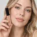 hy-lp-liq-0041-sunset-letter-liquid-lipstick-peach-nude-1727-wear.webp