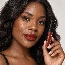 hy-lp-liq-0055-scarlet-kiss-liquid-lipstick-brick-red-1771-wear.webp
