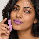 hy-lp-liq-0063-violet-wink-liquid-lipstick-lilac-1779-wear.webp