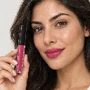 hy-lp-liq-0078-ballet-embrace-liquid-lipstick-deep-pink-1794-wear.webp