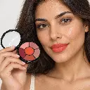 hy-lp-lst-0003-sunrise-silk-lipstick-palette-warm-coral-1127-wear.webp
