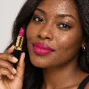 hy-lp-lst-0052-delightful-allure-lipstick-fuchsia-1176-wear.webp