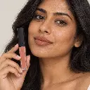 hy-lp-liq-0075-tangerine-reverie-liquid-lipstick-terracotta-1791-wear.webp
